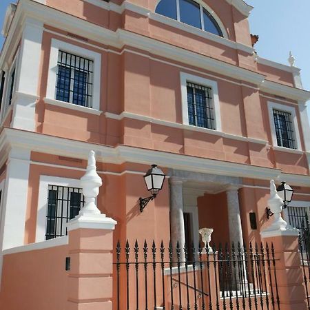 Colegio Mayor Careu - Women Only - University Community Seville Ngoại thất bức ảnh