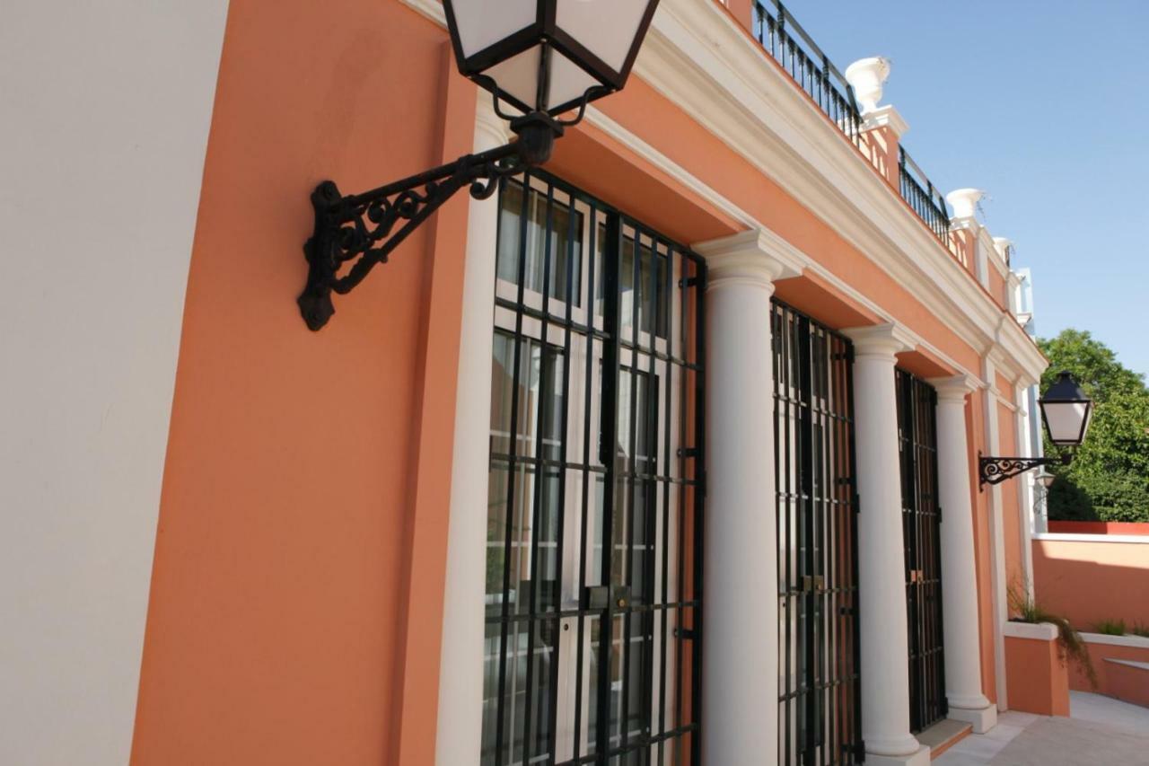 Colegio Mayor Careu - Women Only - University Community Seville Ngoại thất bức ảnh